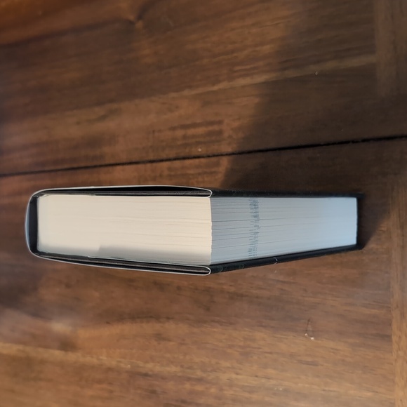 Powerless (Hardcover) Book- Lauren Roberts - Picture 4 of 4